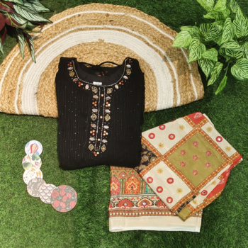 ✨ Elegance Redefined – Embroidered Kurti with Dupatta ✨